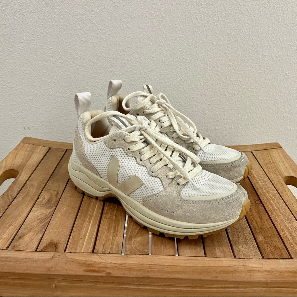 Veja Sneakers